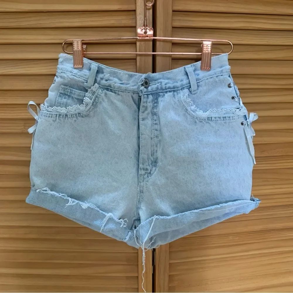 Vintage High Rise Shorts Size Small